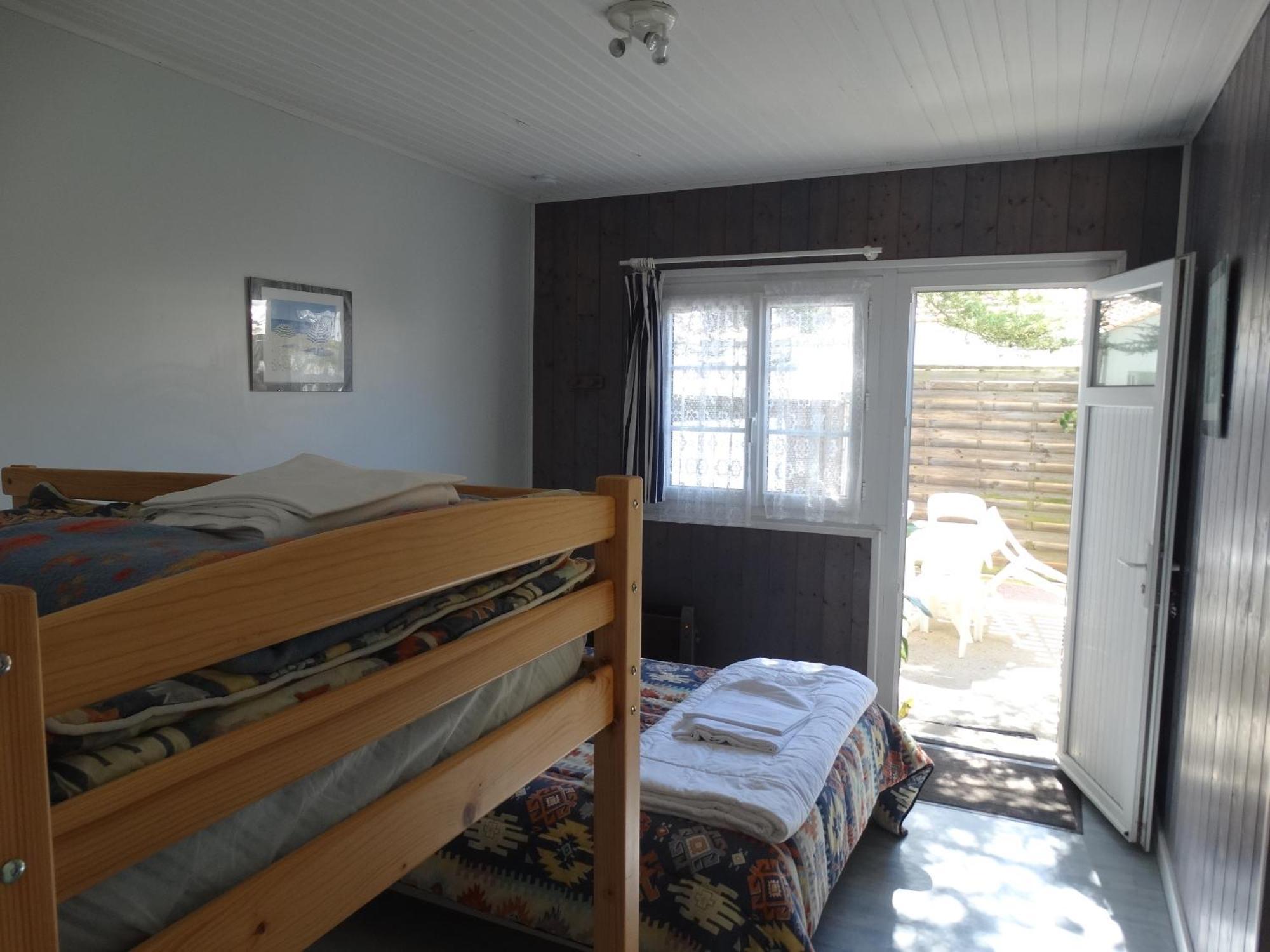 Residence Fleur Des Pins - Gites & Chambres D'Hotes Saint-Georges-d'Oleron Rom bilde